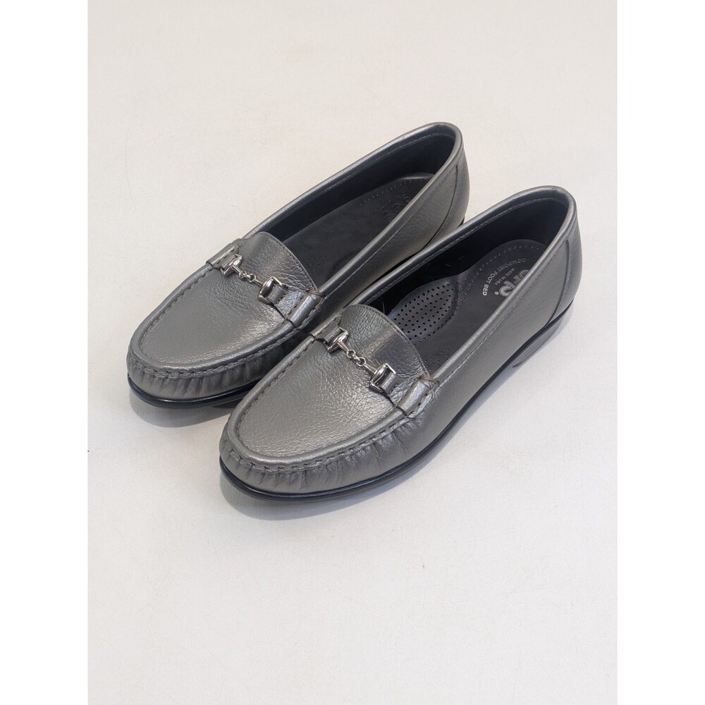 SAS Comfort Loafers Women's 8 Narrow Pewter Leather Slip-On Moc Toe